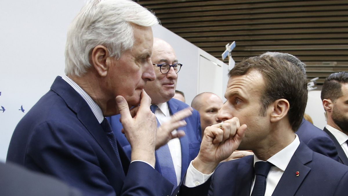 Premierul numit de Macron se va confrunta cu o provocare grea.