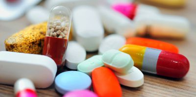Ministrul a spus că se gândeşte la anumite măsuri menite să diminueze preţul medicamentelor sau să prevadă compensaţii.