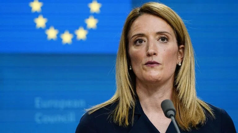 Президент Европарламента призывает ввести жесткие санкции против Ирана.
