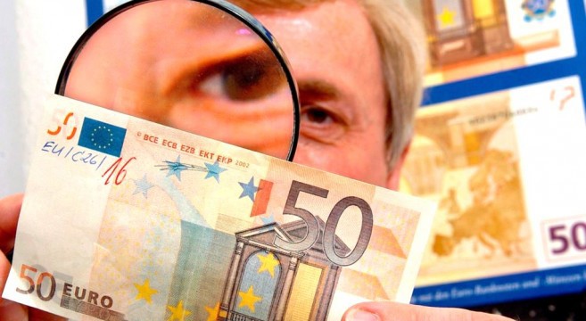 Было обнаружено 1,012,800 купюр номиналом в 50 евро. Фото:ves.lv