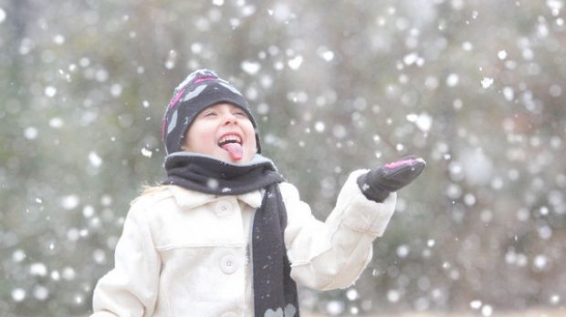 Pentru astăzi meteorologii prognozează ninsori slabe pe întreg teritoriul țării.