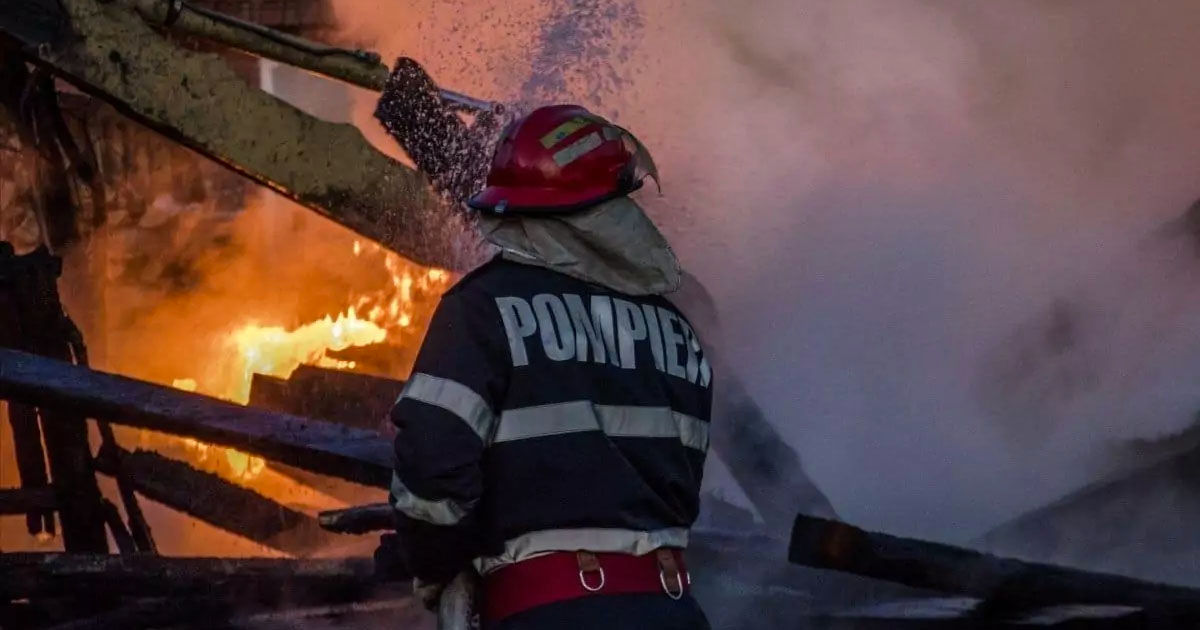 Incendiu devastator în orașul Vadul lui Vodă: O femeie de 77 de ani a murit.