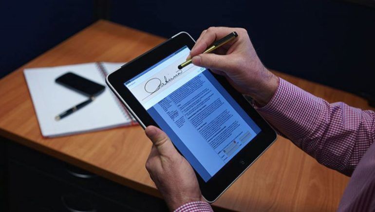 SIS va aviza dispozitivele de creare şi verificare a semnăturii electronice. Foto: bizlaw.md