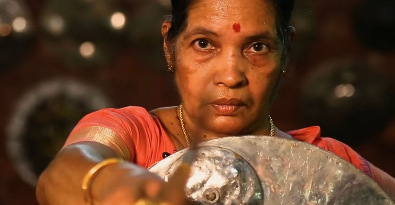 O femeie de 82 de ani din India predă arta marțială antică.