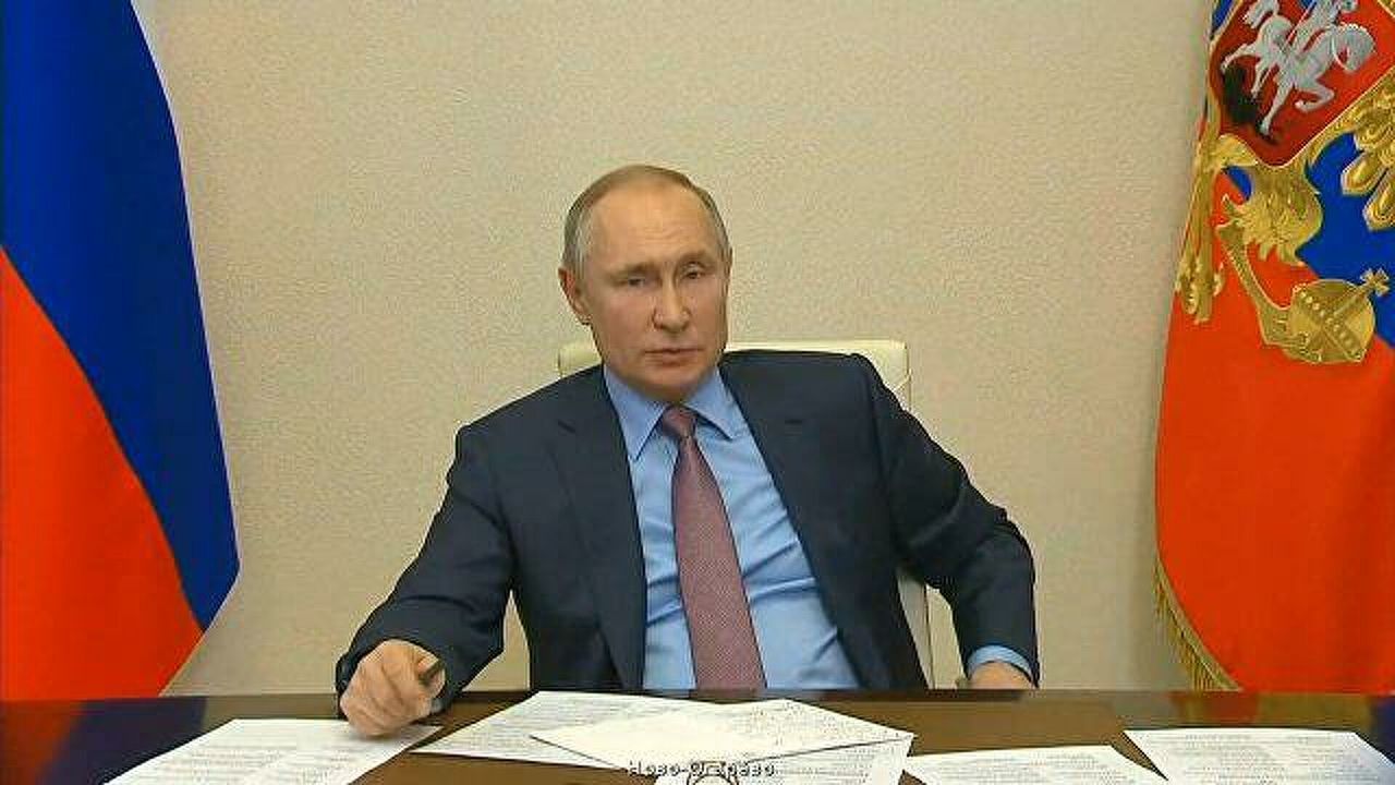 Путин: Россия не бросит Донбасс.