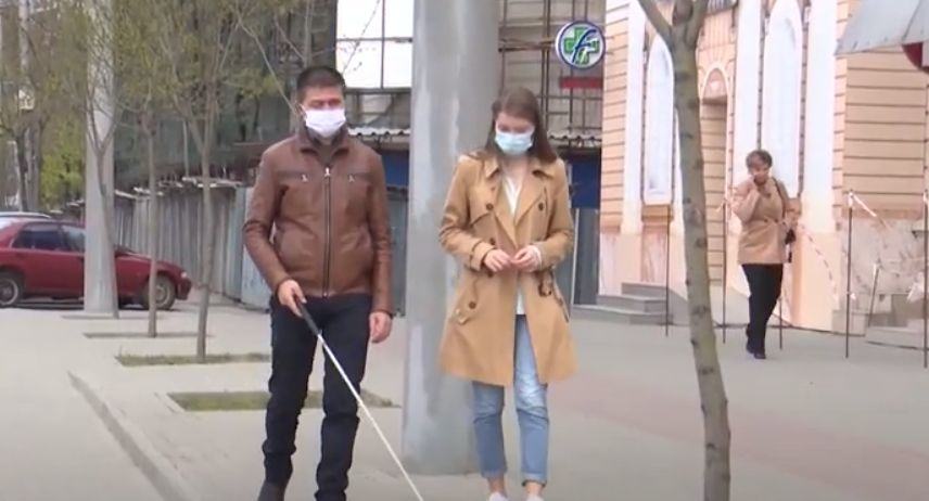 Волонтеры проверили качество городской среды в Кишиневе.