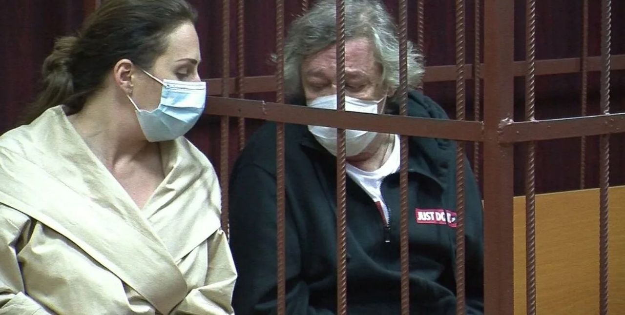 Адвокат Ефремова: Семья Захарова хочет получить "космическую" компенсацию.