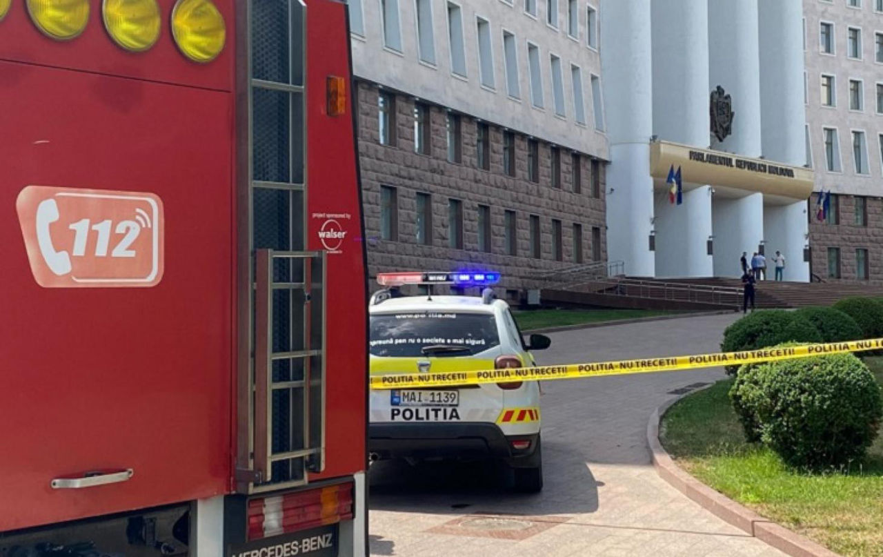 Генпрокуратура о подозреваемых в "минировании"- Цель - дестабилизация общества.