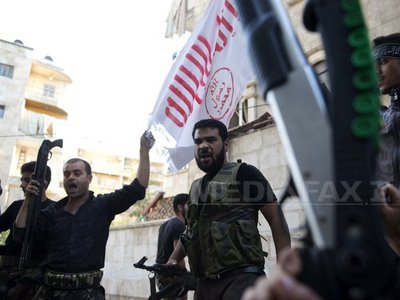 Noi lupte şi bombardamente în Siria, la Damasc şi Alep - ONG (Imagine: Arhiva Mediafax Foto/ AFP)