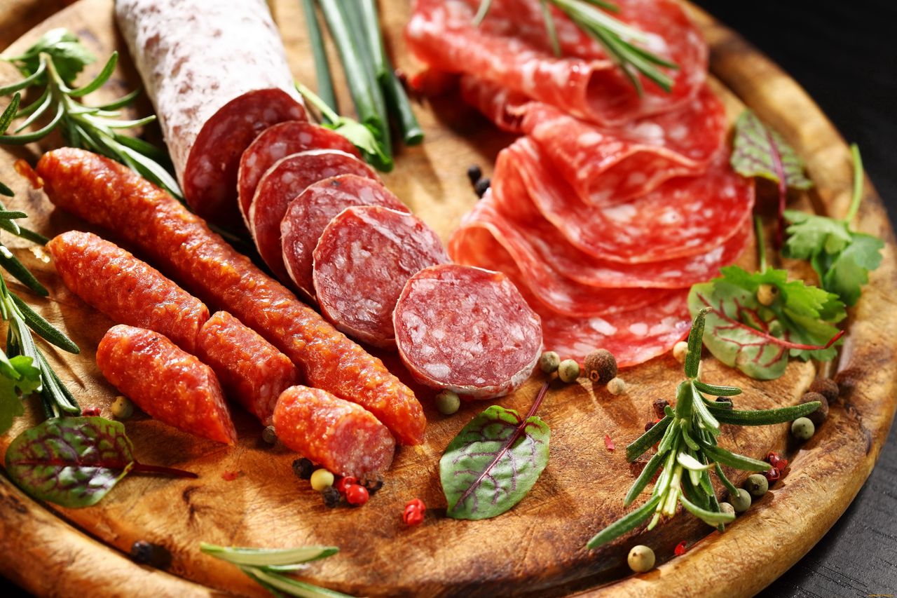 Производство мяса, включая субпродукты I категории, сократилось на 29%. Фото: artfile.ru
