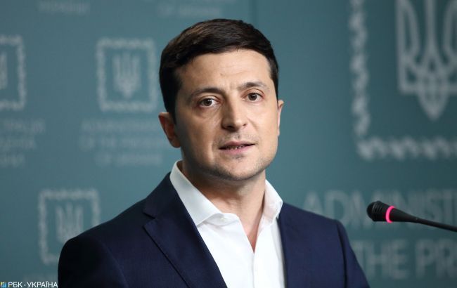 Зеленский заявил о "ментальной стене" на границе c Донбассом.