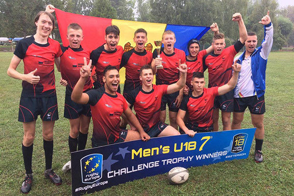 Сборная Молдовы по регби выиграла Challenge Cup.