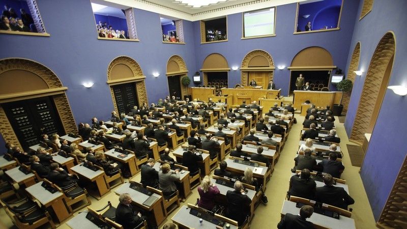 Эстонский парламент.