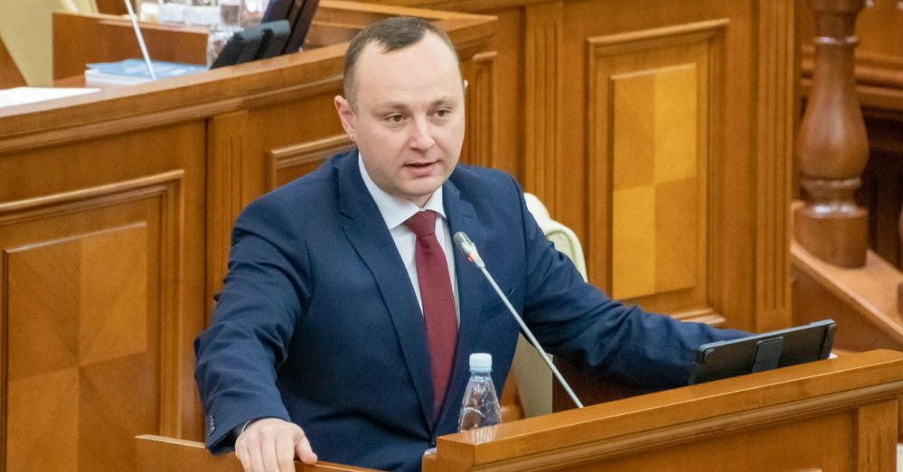 Батрынча: Общественный телеканал не должен быть телеканалом одной партии.