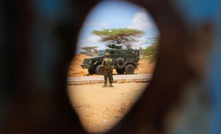 Bombardierul a acţionat luni, după ce elicopterele au intervenit la sfârşitul săptămânii trecute. Operaţiunile au fost iniţiate după ce Armata Siriană 