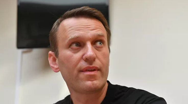 Врач прокомментировал версию об отравлении Навального.