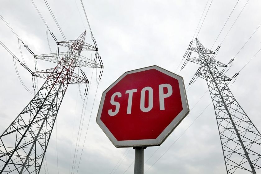 88 de localități încă au nu au fost reconectate la energia electrică. Foto simbol:observator.ro