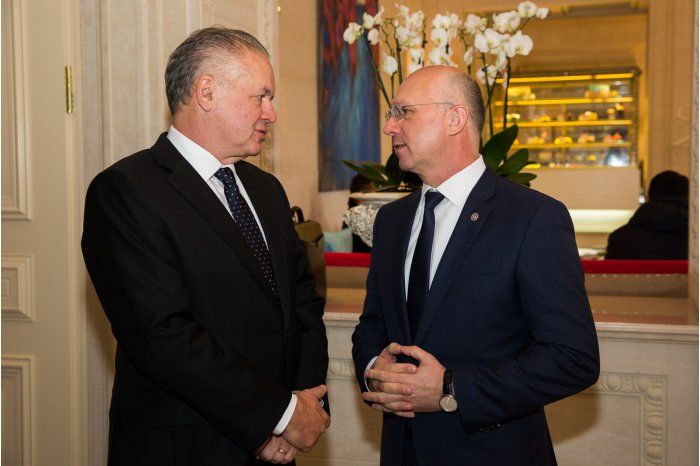 Премьер Молдовы и президент Словакии обсудили проевропейский путь Молдовы.