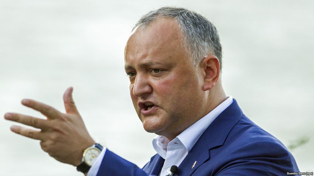 Sistemul electoral mixt: Dodon crede că îi poate opri pe democrați. Foto: europalibera.org