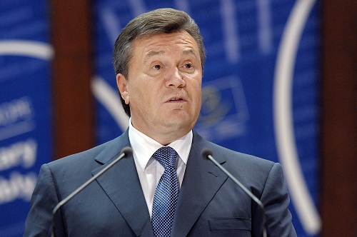 Янукович предложил провести референдумы во всех регионах Украины.