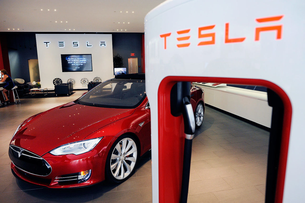 Продажи Tesla в Европе выросли перед квартальным отчетом.