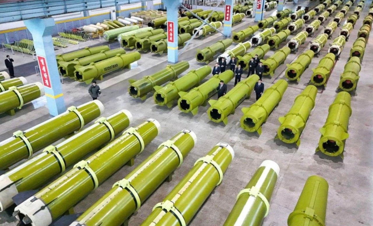 КНДР продемонстрировала массовое производство копий "Искандера".