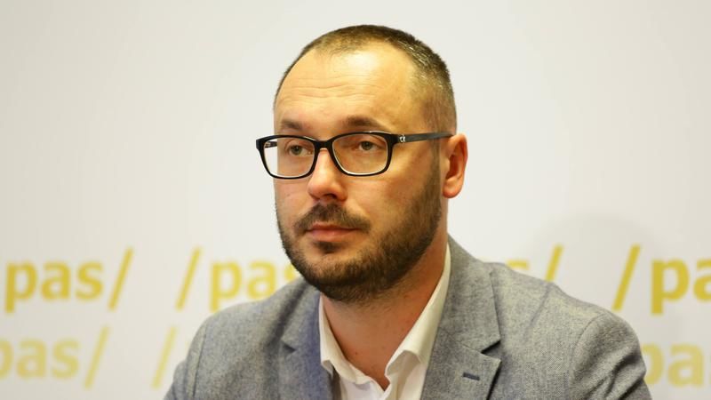 Депутат Сергей Литвиненко. 