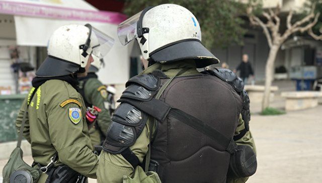 Мощный взрыв прогремел в магазине одежды в Афинах.
