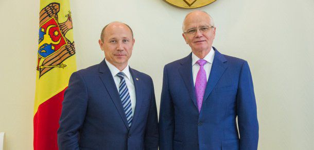 Medvedev l-a felicitat astăzi pe Streleț cu ocazia Zilei Independeței.  Foto: gov.md