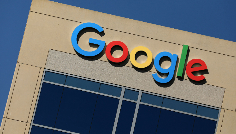 Google с помощью статистики развеял самые устойчивые стереотипы про интернет.