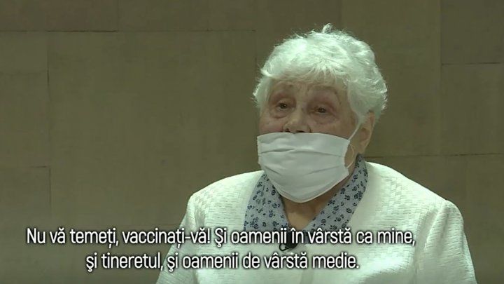 В Кишиневе вакцинацию от коронавируса прошла 95-летняя женщина.