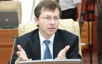 Acum două zile Parlamentul a adoptat rectificările la legea bugetului pentru anul 2012