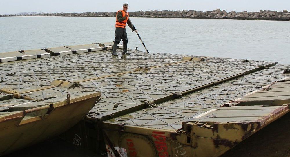 В настоящее время речной пункт пропуска Косэуць-Ямполь уже возобновил работу.