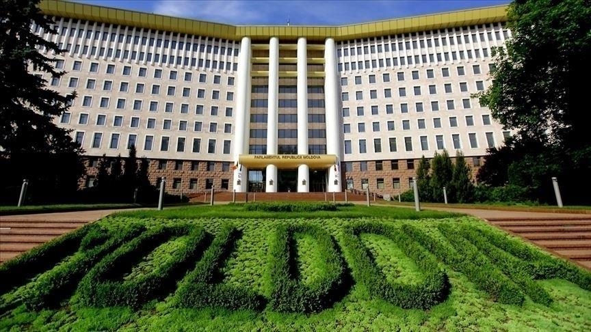 CEC a aprobat repartizarea mandatelor în noul Parlament.