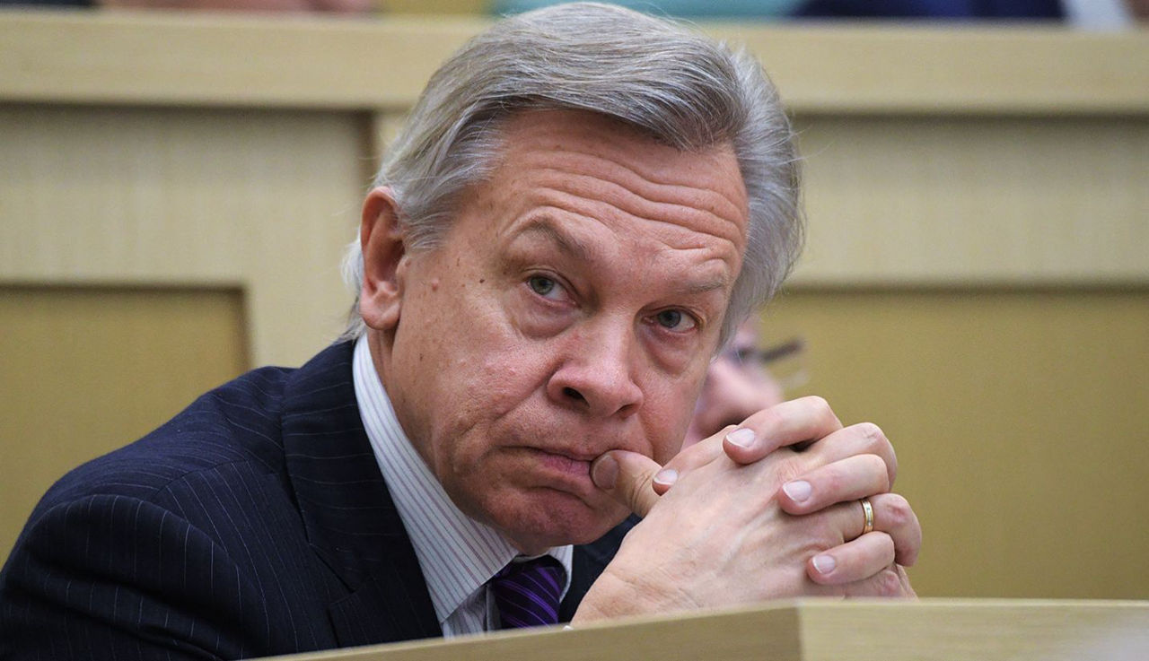 Сенатор Пушков выступил против поставок российского газа в Молдову.