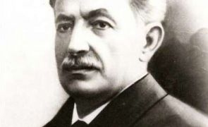 Dezvăluire: Ioan Slavici și Tudor Arghezi, spioni ai servciilor secrete