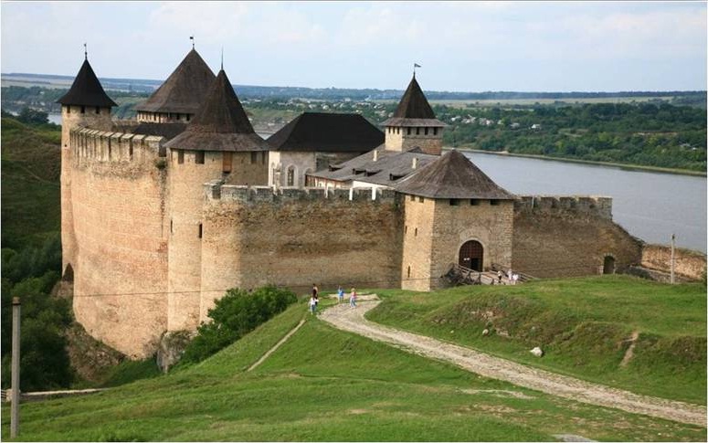  Structurile de cazare turistică colective ale Republicii Moldova au fost vizitate în anul 2012 de 89 de mii de străini.