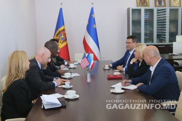 Башкан провела встречу с послом США и главой миссии USAID.