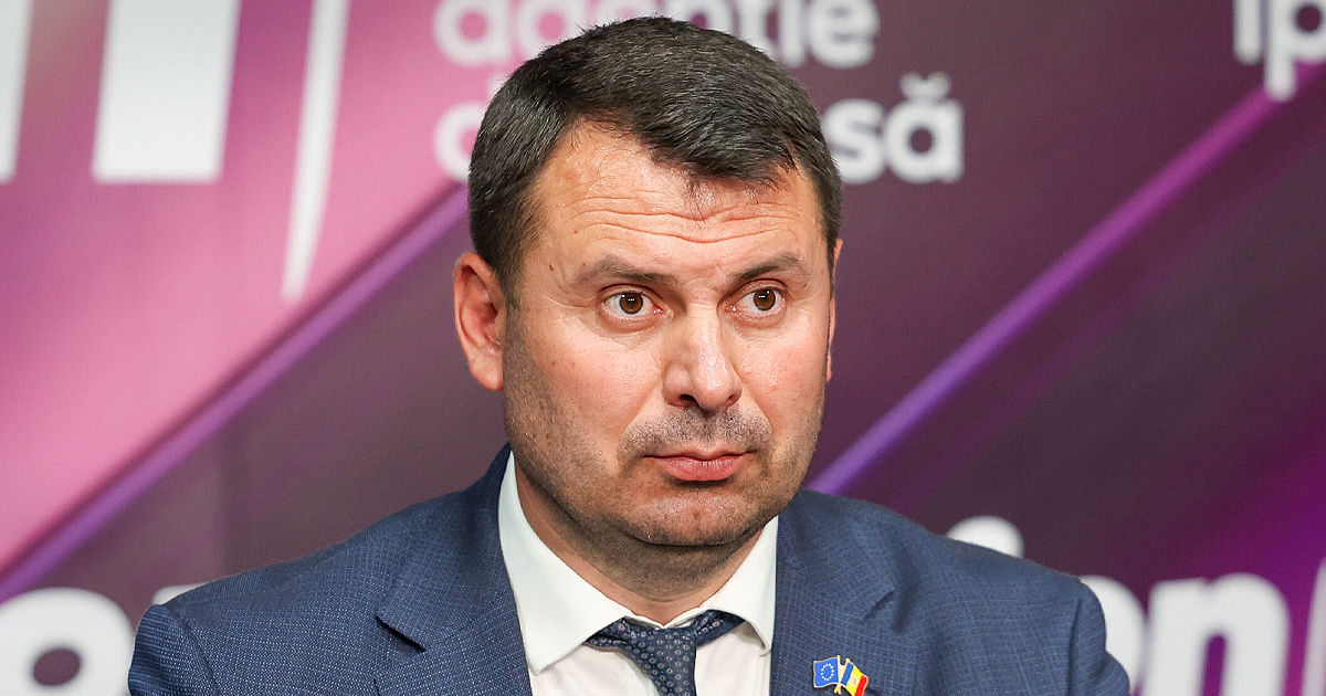 Costiuc: PAS are nevoie de mandatele noastre ca să schimbe Constituția.