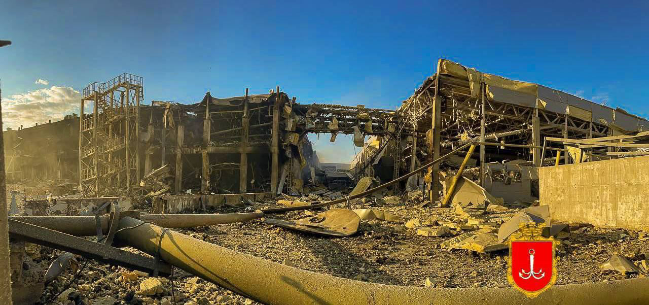 В Одессе под ракетными ударами погиб один человек, пятеро ранены.