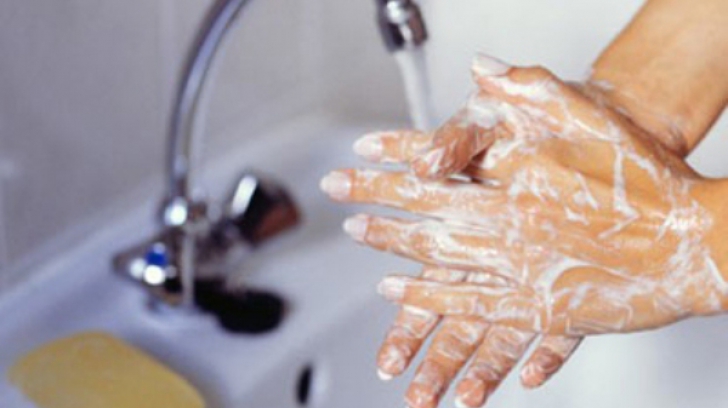 : Experimentarea unor produse noi de ingrijire a pielii