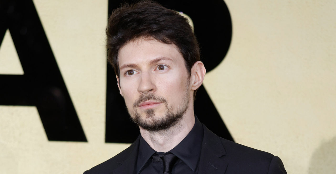 Durov, acuzat în Rusia de încercarea de a profita de blocarea Telegram și Apple ID.