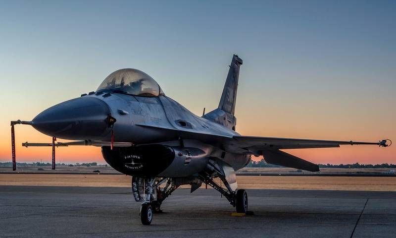 США одобрили продажи 90 истребителей F-16 на $62 млрд.
