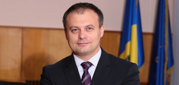 Candu a solicitat membrilor Comisiei  juridice să investigheze acțiunile, să stabilească dacă a fost încălcată legea sau normele de etică.