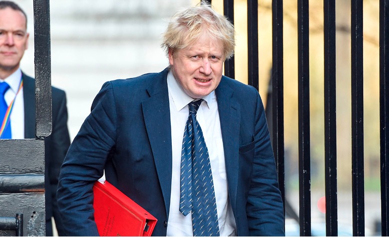 Rusia: Șeful diplomației britanice este o brută otrăvită de ură