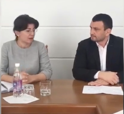 Сильвия Раду до сих пор считает Корнела Дудника депутатом парламента.