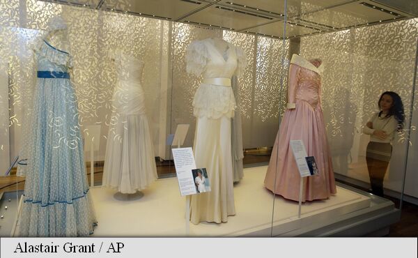 Prințesei Diana i-a fost dedicată o expoziție prin intermediul vestimentației sale.