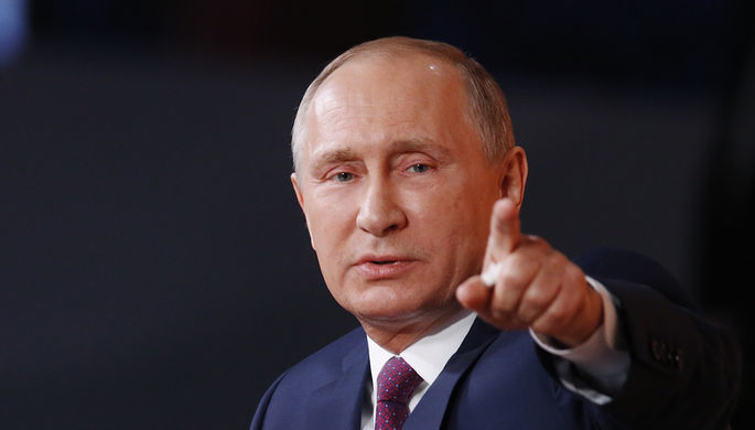 Путин: ФСБ переигрывает иностранные спецслужбы