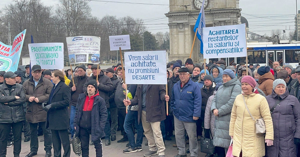Feroviarii din Ocnița vor înceta lucrul până la achitarea completă a datoriilor salariale.