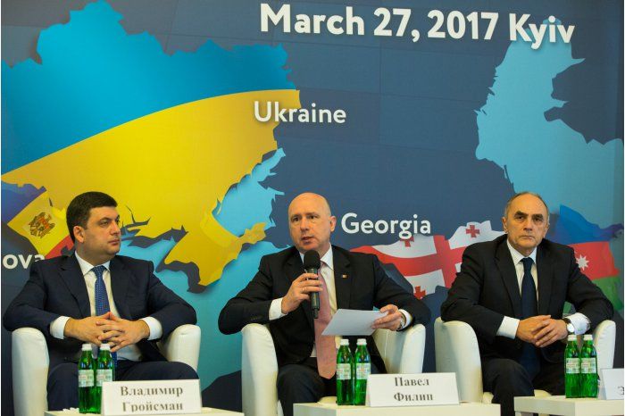 Молдова подписала протокол о создании в рамках ГУАМ зоны свободной торговли.